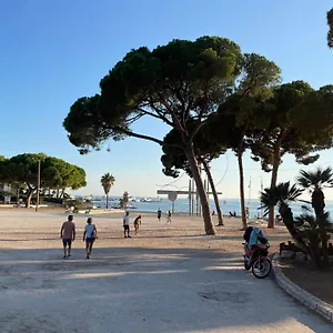  Apartment Coeur De Juan, Calme, 300m Plages - Easy Check-in France